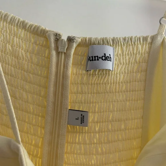 NWT Butter Yellow Aritzia Viola Midi Dress - Picture 4 of 6